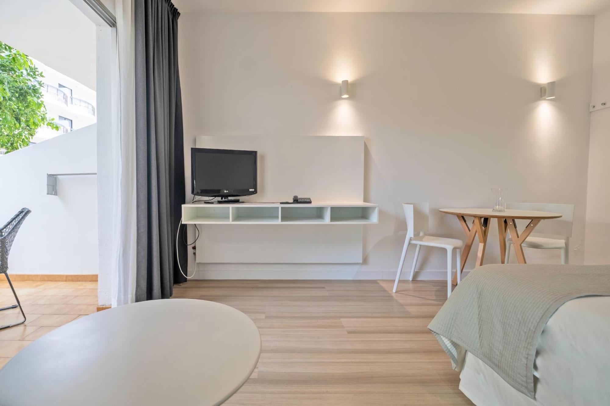 Apartment Coral California - Adults Only